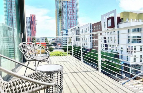 East Village Apartment | Downtown San Diego Getaway