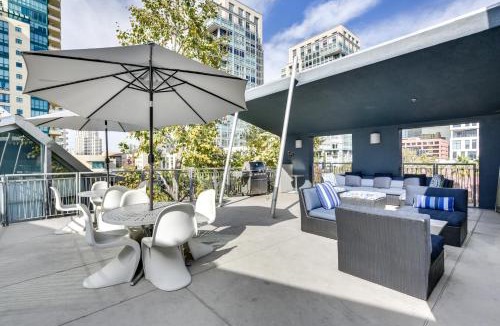 Marina District Apartment | Downtown San Diego Studio Walk to Gaslamp Quarter