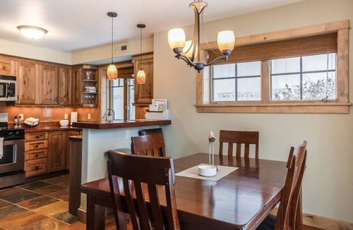Whitefish Condo | Downtown Whitefish Condo w/Private Hot Tub!