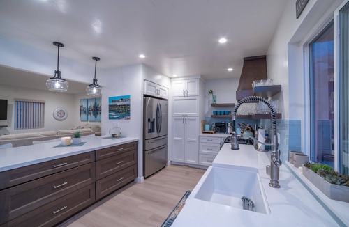 North Pacific Beach House | Dream vacation beach house - 1 min. walk to Pacific Beach & Garnet Avenue