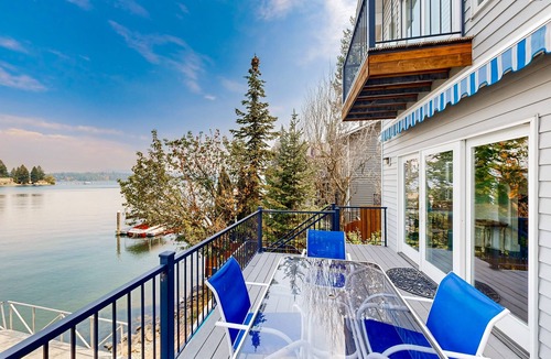 Hayden View Estates House | Dreamy lakefront gem with dock, water frontage, large deck & fast WiFi