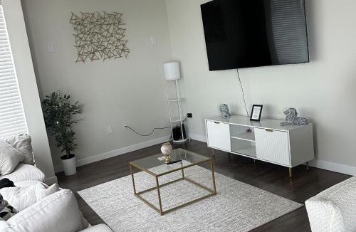 Downtown Los Angeles Apartment | DTLA Prime TWO bedroom steps away from Crypto