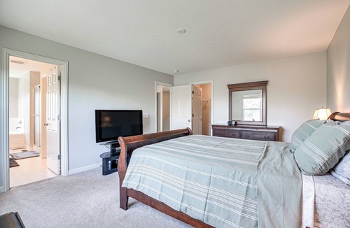Dublin House | Dublin Rental ~ 10 Mi to Ohio State University!