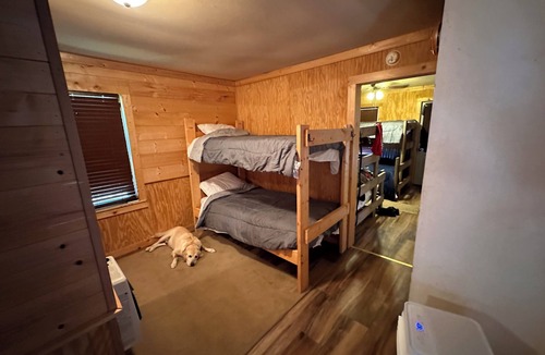 Grubbs Cabin | Duck Hunters Paradise: Charming 2-bedroom lodge in lovely Grubbs Arkansas.