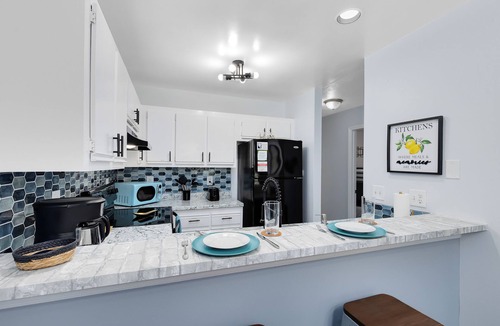 Titusville Apartment | *Dune Dream* *NASA*, Pool, BBQ, Gym, Arcade, Patio