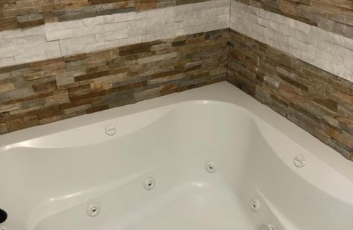 Orchard District Hotel | Dunes Motel - Bend