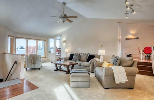 Lakeside House | Eagle View Escape - Private Lakefront Estate