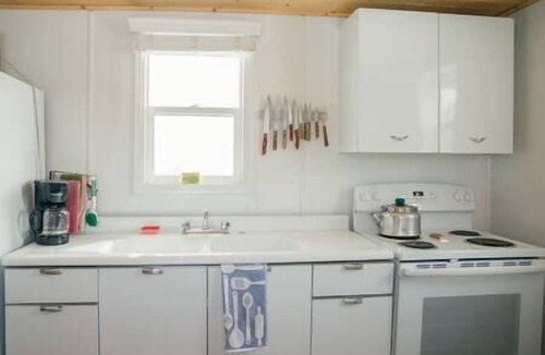 Walden House | Eagle’s Nest Cabin on the Ridge @ 22 West