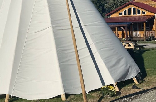 Babb Cabin | East side of Glacier National Park, Cabin - 2-Story, River & Mountain Views.