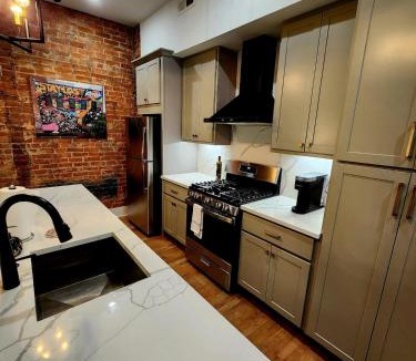Over-the-Rhine Apartment | Easy Access I TQL Stadium I Free Parking