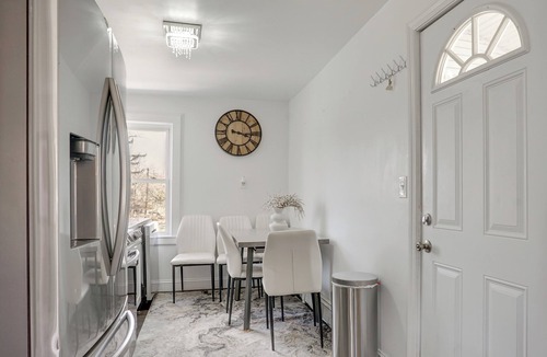 Mamaroneck Apartment | Easy Access to NYC! Sleek Suburban Apartment