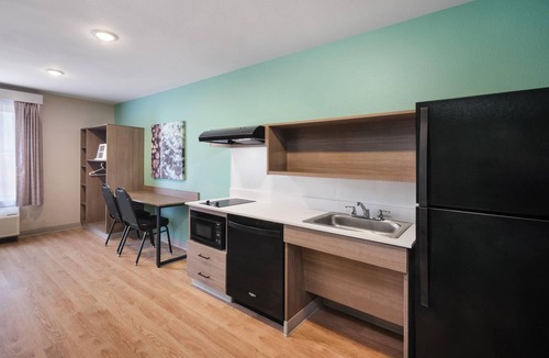 Eden Hotel | Echo Suites Extended Stay By Wyndham Savannah Pooler