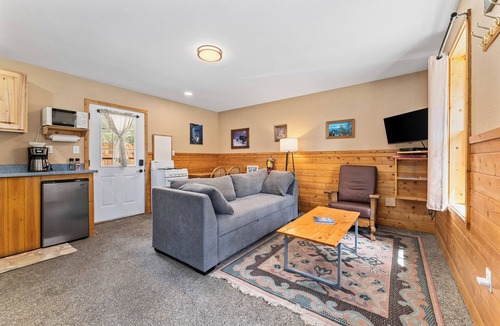 Chelan Cabin | Echo Valley Resort & Cabins