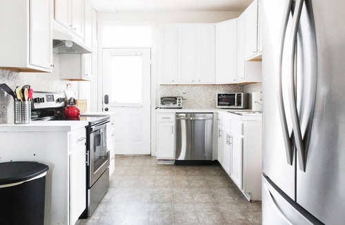 Italian Village House | Eclectic Short North Home - Free Parking, Private Backyard, Walk to All