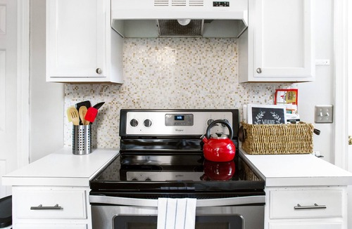 Italian Village House | Eclectic Short North Home - Free Parking, Private Backyard, Walk to All