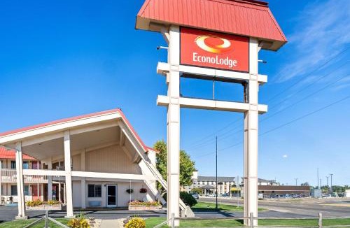 Miles City Cabin | Econo Lodge