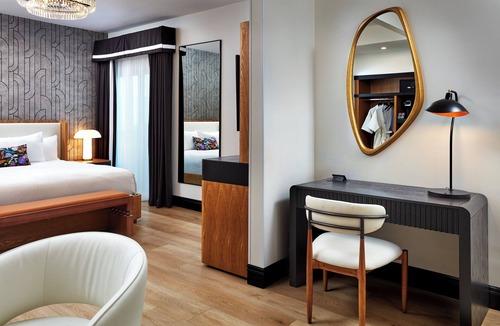 Beverly Grove Hotel | Elan Hotel