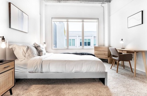 SoNo Apartment | Elegant 1 bed apartment located in SoNo neighborhood