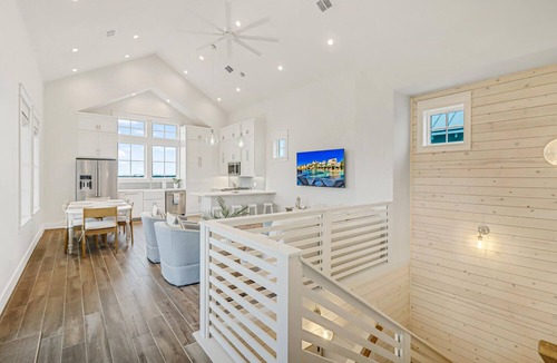 Cinnamon Shore House | Elegant Cinnamon Shore Beach Home w/Porch Swing & Resort Amenities!