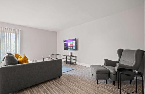 Rochester Apartment | Elegant Escape Prime Location & Style