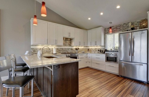 Apache Shores Cabin | Elegant Lake Austin Retreat | Shared Pool, Hilltop Views & Chef's Kitchen