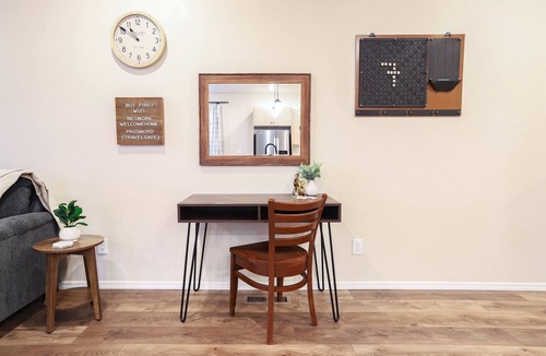 Caldwell House | Elgin Double Duplex|2 Places Next Door|Sleeps 20|Teams|Family|Events|Caldwell