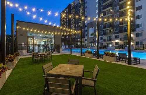 Addicks Apartment | ELIM Luxury Stay Apartment Energy Corridor-Katy