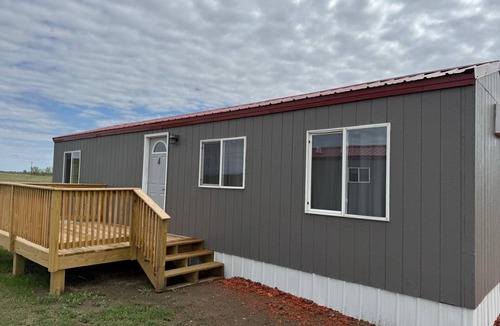 Belfield Cabin | Elkhorn Cabin Summary
