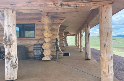 Philipsburg Cabin | ElkView Outpost at Rock Creek Montana