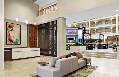 Dublin Hotel | Embassy Suites by Hilton Columbus Dublin