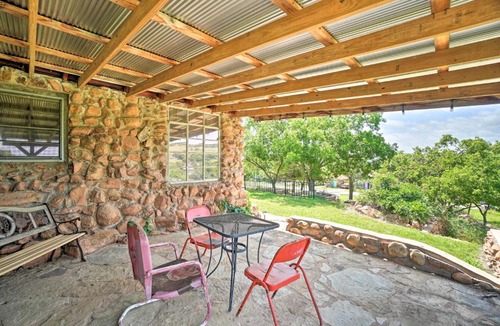 Medicine Park House | Enchanting Hilltop Cottage in Medicine Park!