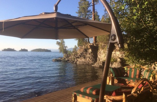 Finley Point Apartment | Enjoy lodge style private luxury with a secluded beach and cove.