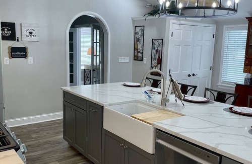 Westfield House | Enjoy the ambiance of Poplar Cottage at Grand Park!