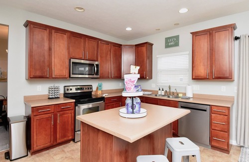 Dayton House | Entertainer Dream-Game Room, WPAFB, Downtown