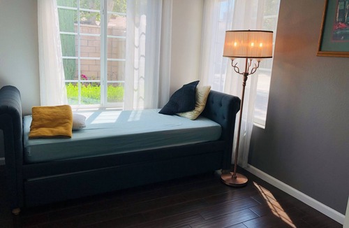 Anaheim Colony Historic District House | Entire charming stylish guest house -31 nights minimum