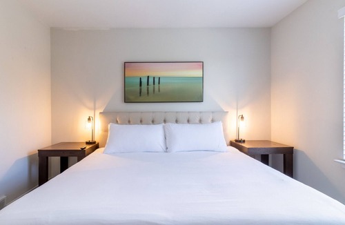 Northville Apartment | Entire Modern Corporate 1 Br Apt-King Bed-Gym-Pool