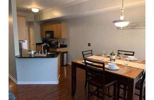 Moody House | Entire Townhouse: Close to Barbers, Talladega, Bass Pro, Outlet Mall and B'ham