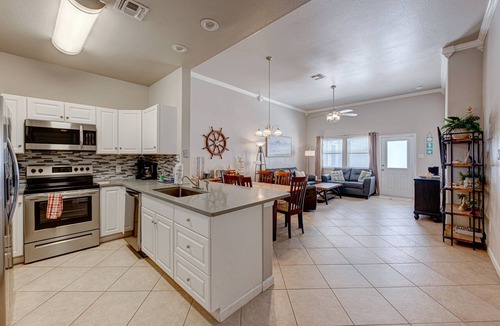 Safe Harbor Condo | Escape and relax: Beach bliss & unfogettabe memories await at this this single s