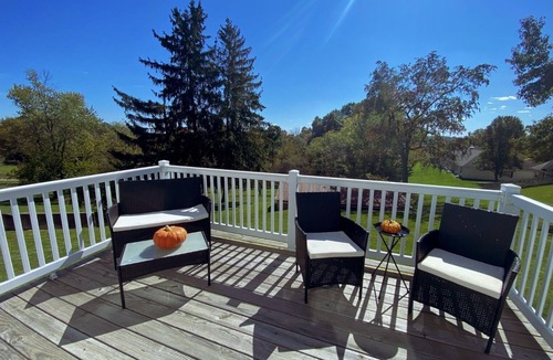 Walnut Creek House | Evergreen Place at Walnut Creek within walking distance to downtown Walnut Creek
