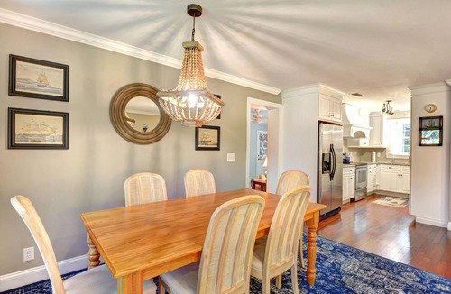 Saint Simons Island House | Excellent Location! Close to Restaurants, Shopping and Beach | Private large backyard | Community Pool Access