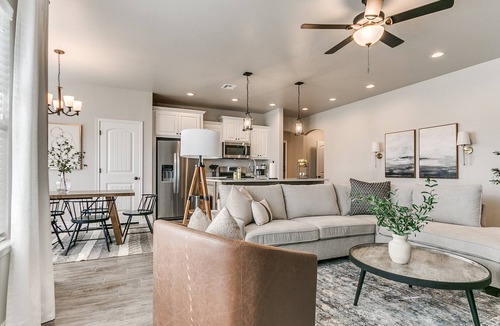 Yukon House | Excellent new home in wonderful neighborhood