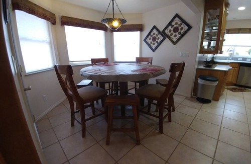 Greenehaven House | Exceptional Lake Powell View Home, lots of parking!