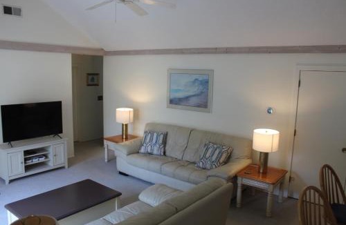 Mews Village Villa | Exceptional New Seabury Mews Property