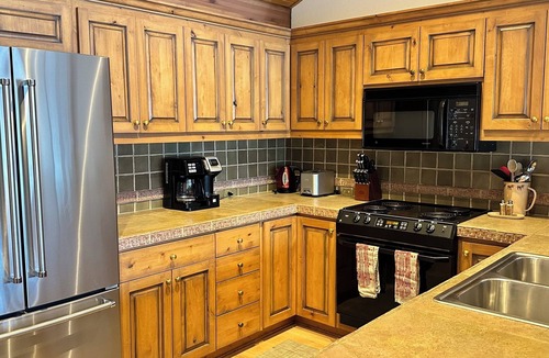 Teton Pines House | Exclusive Teton Pines Home off Teton Village Rd. 5 min from Teton Village Skiing