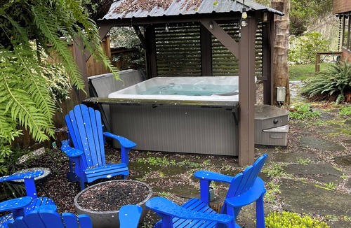 Burnaby House | Executive home on Capitol Hill at forest edge with hot tub, fire pit, backyard