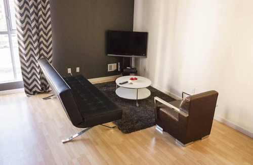 Gaslamp Quarter Condo | Executive rental in heart of Downtown San Diego walk to Convention Ctr & Petco