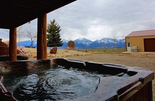 Stevensville House | Expansive Views of Bitterroot Mountains from Beautiful Log Home