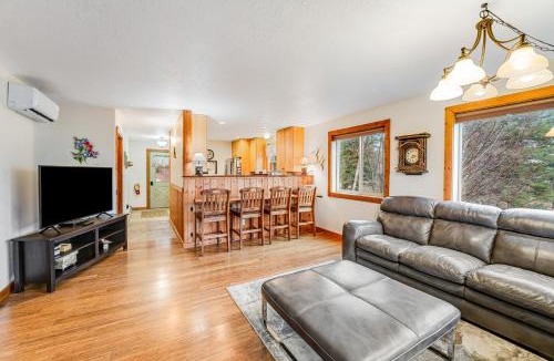 Bigfork House | Experience Montana Cabins - Hummingbird Family Cabin #6