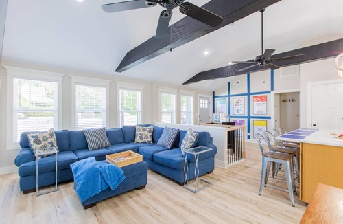 Mount Airy House | Explore Mayberry: 2 King Masters, 3 Bed/3 Bath, Fire Pit