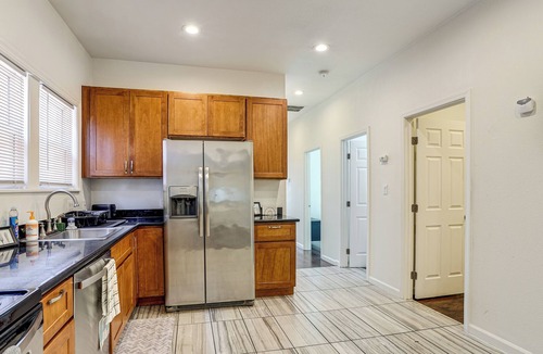 Clawson House | Explore the East Bay! Family-Friendly Home w/Yard